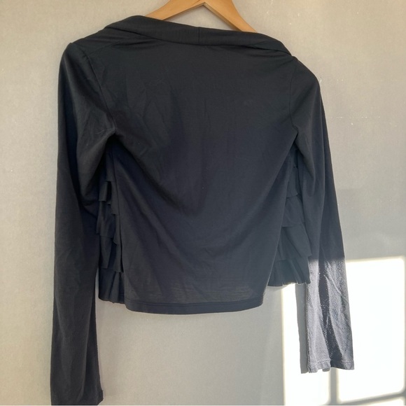 Derek Heart Gray Ruffle Cardigan - Picture 4 of 4